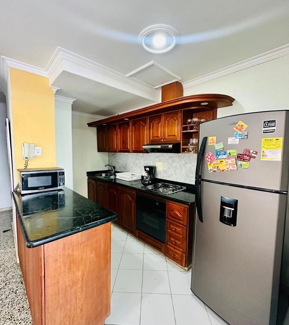 2b In With Views, Pool, Wifi&balcón Apartamento