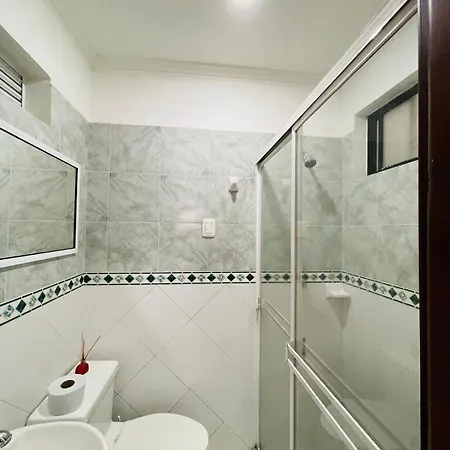 2b In With Views, Pool, Wifi&balcón Apartamento