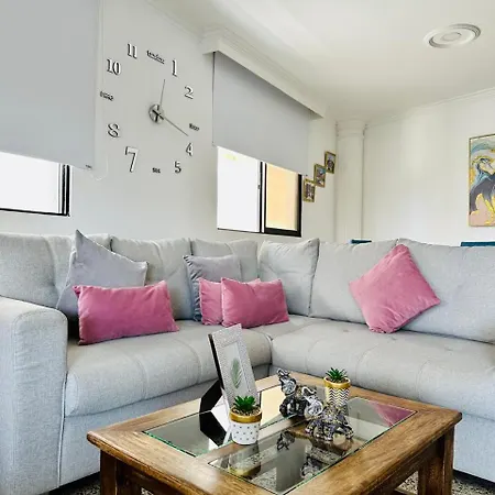 Apartamento 2b In With Views, Pool, Wifi&balcón Cartagena